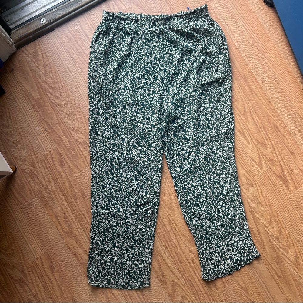 Vintage Floral Print Pants